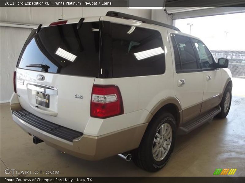 White Platinum Tri-Coat / Camel 2011 Ford Expedition XLT