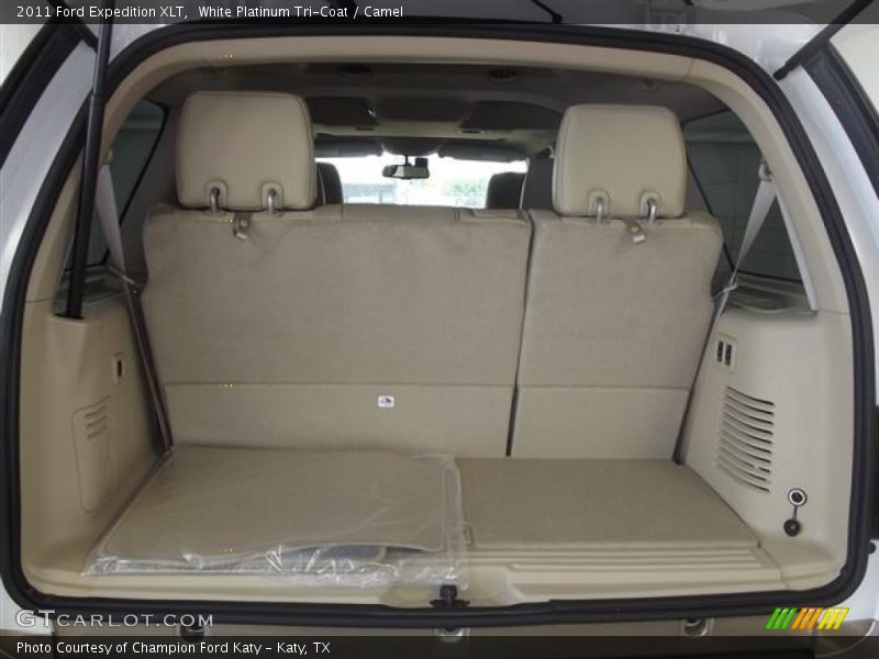 White Platinum Tri-Coat / Camel 2011 Ford Expedition XLT