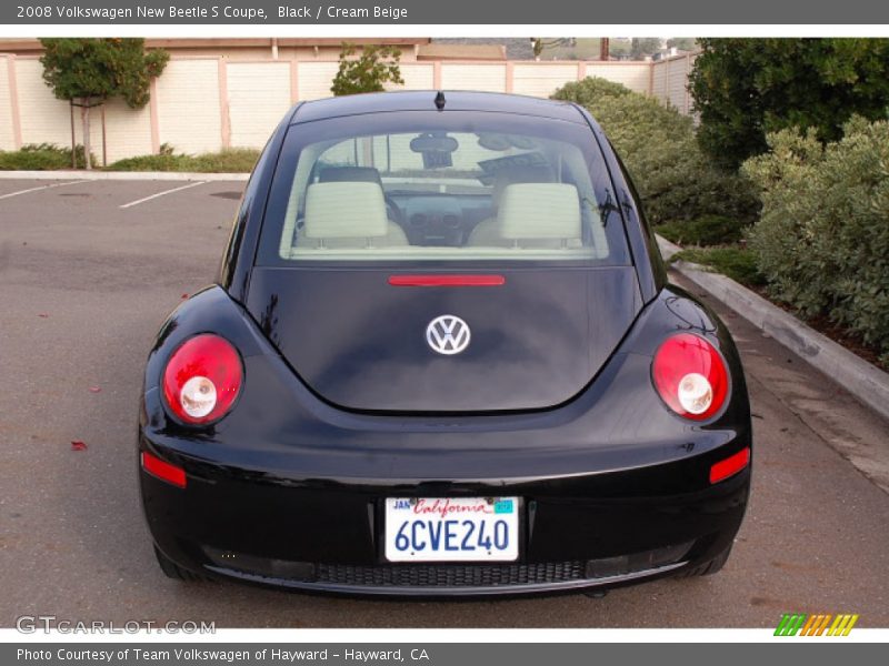 Black / Cream Beige 2008 Volkswagen New Beetle S Coupe