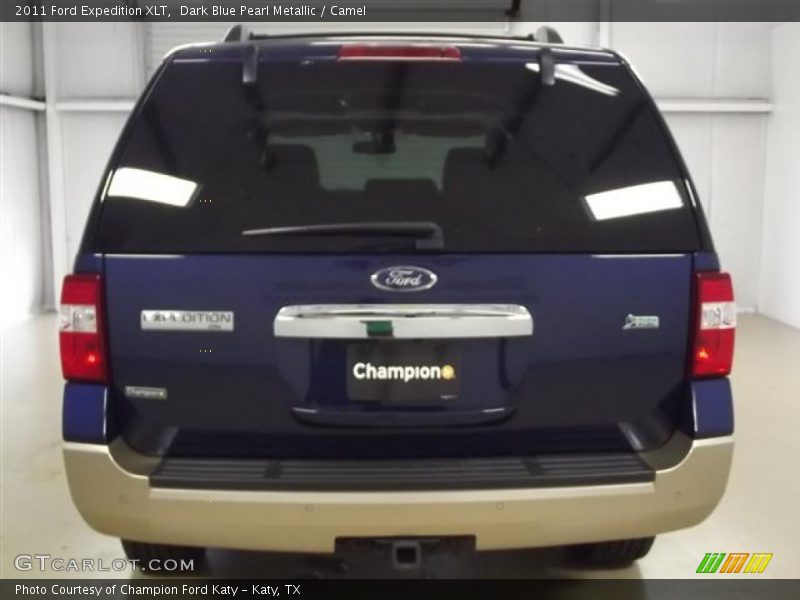 Dark Blue Pearl Metallic / Camel 2011 Ford Expedition XLT