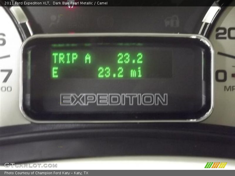 Dark Blue Pearl Metallic / Camel 2011 Ford Expedition XLT