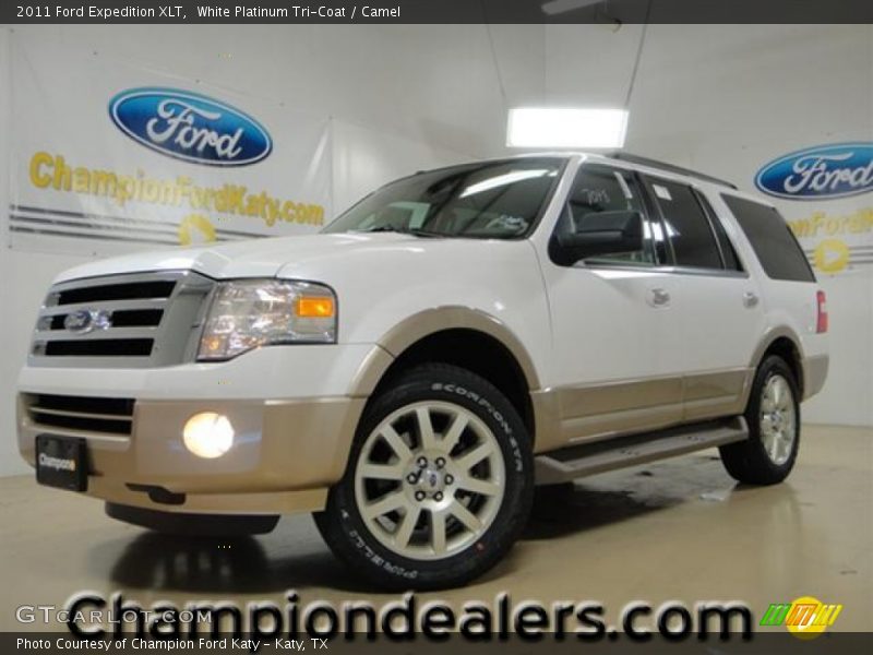 White Platinum Tri-Coat / Camel 2011 Ford Expedition XLT