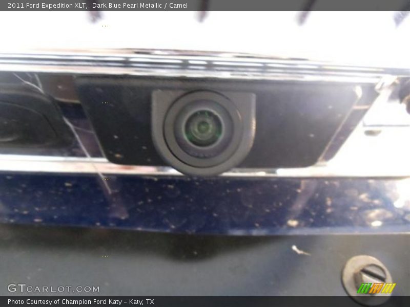 Dark Blue Pearl Metallic / Camel 2011 Ford Expedition XLT