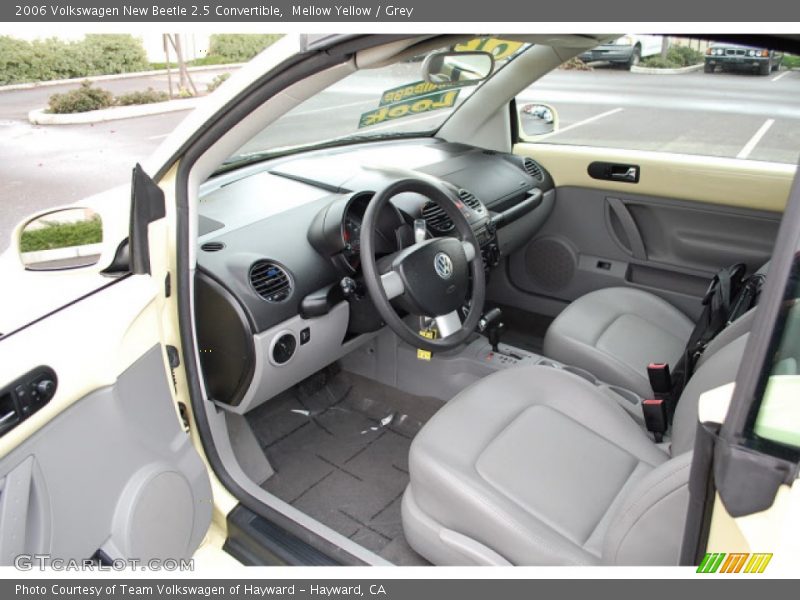  2006 New Beetle 2.5 Convertible Grey Interior