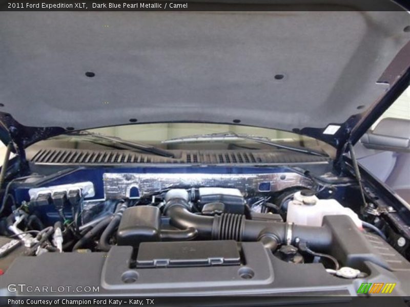 Dark Blue Pearl Metallic / Camel 2011 Ford Expedition XLT