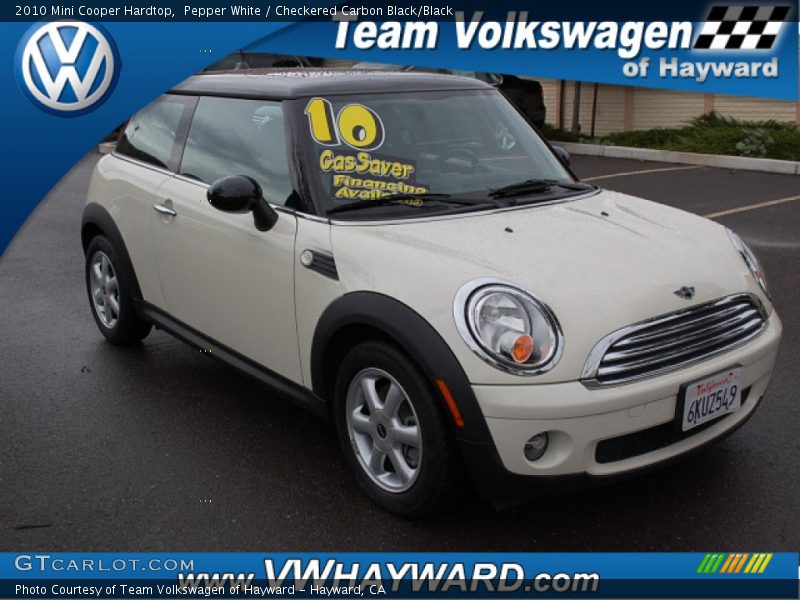 Pepper White / Checkered Carbon Black/Black 2010 Mini Cooper Hardtop