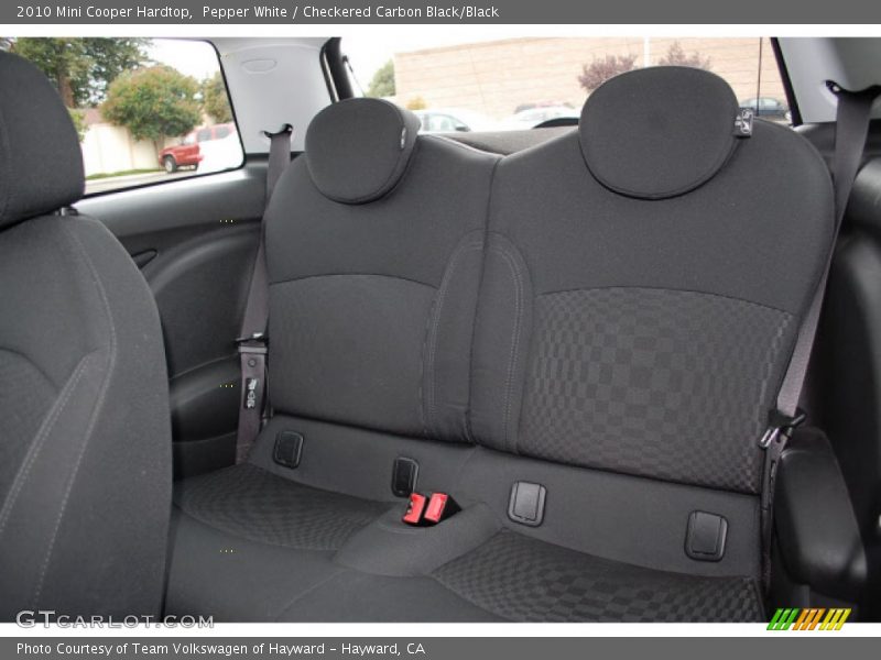 Pepper White / Checkered Carbon Black/Black 2010 Mini Cooper Hardtop