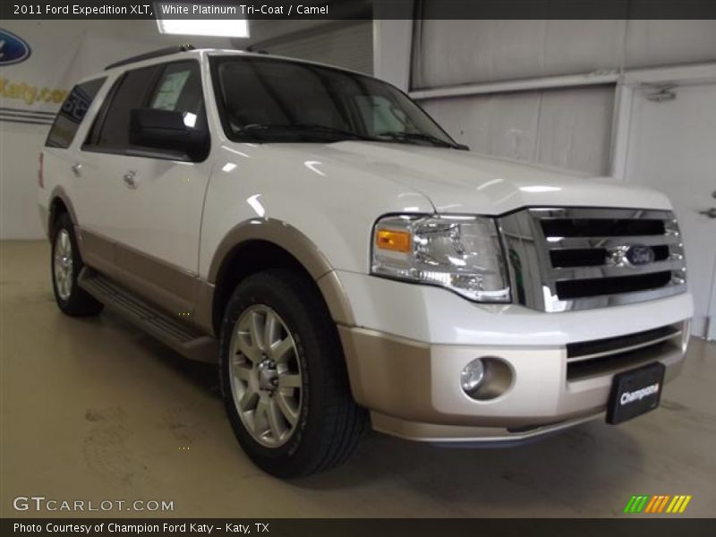 White Platinum Tri-Coat / Camel 2011 Ford Expedition XLT