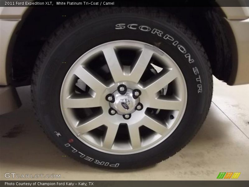 White Platinum Tri-Coat / Camel 2011 Ford Expedition XLT