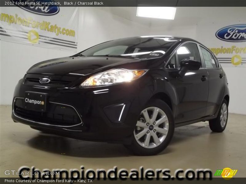 Black / Charcoal Black 2012 Ford Fiesta SE Hatchback