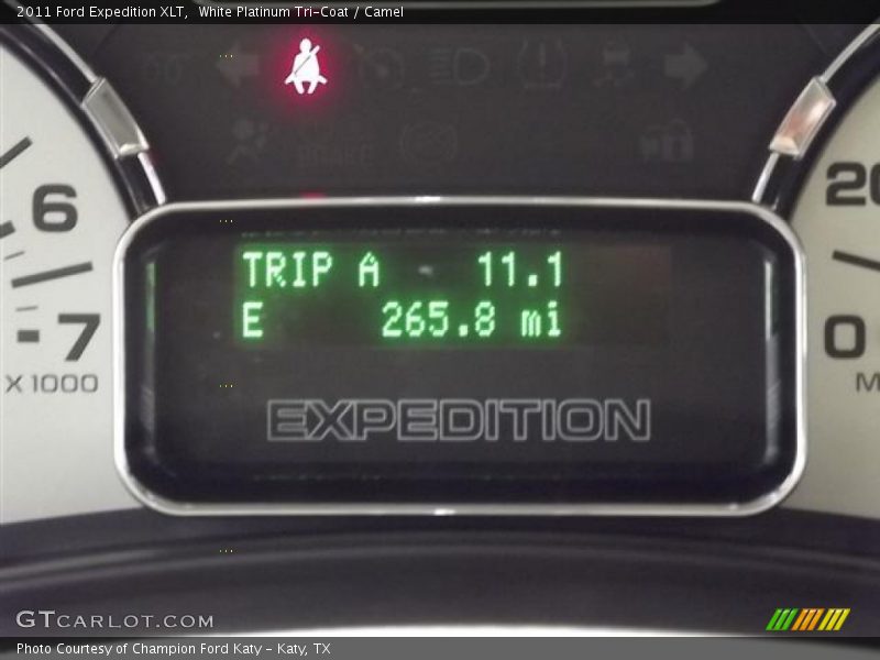 White Platinum Tri-Coat / Camel 2011 Ford Expedition XLT