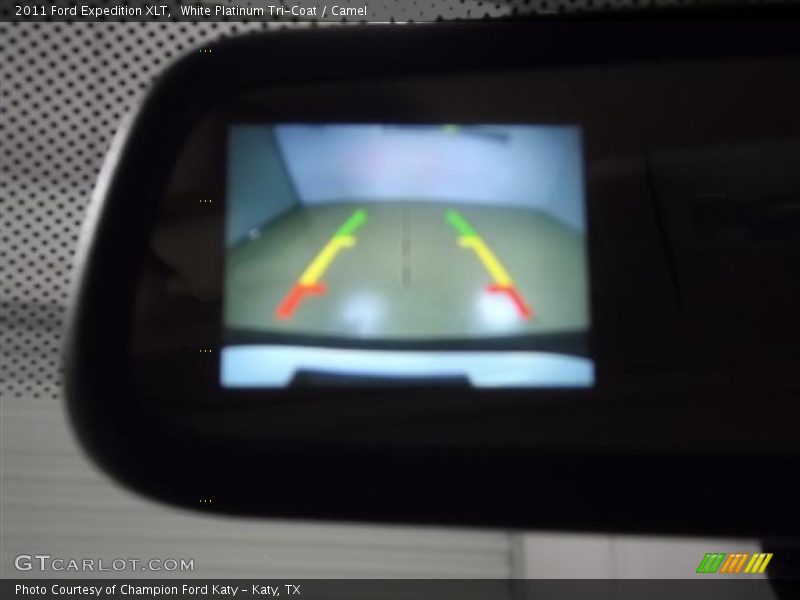 White Platinum Tri-Coat / Camel 2011 Ford Expedition XLT