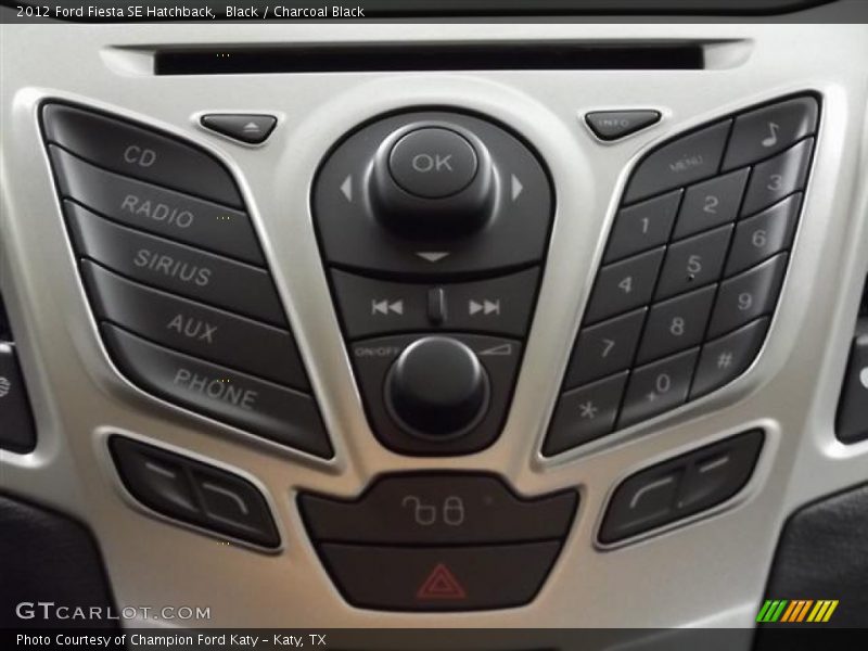 Black / Charcoal Black 2012 Ford Fiesta SE Hatchback