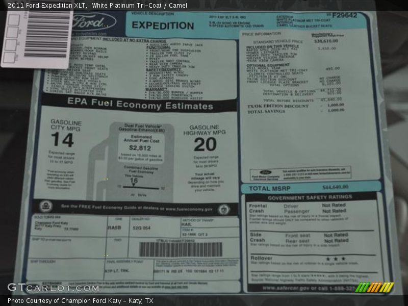 White Platinum Tri-Coat / Camel 2011 Ford Expedition XLT