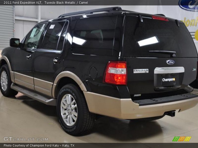 Tuxedo Black Metallic / Camel 2011 Ford Expedition XLT