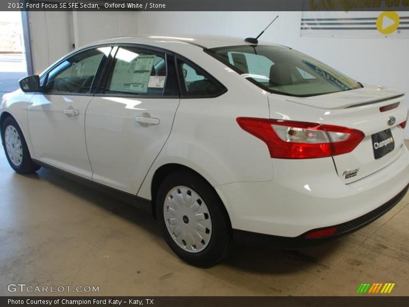 Oxford White / Stone 2012 Ford Focus SE SFE Sedan