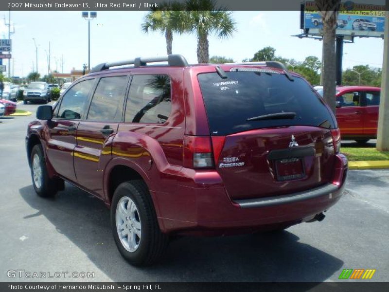 Ultra Red Pearl / Black 2007 Mitsubishi Endeavor LS
