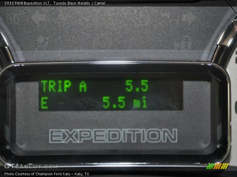 Tuxedo Black Metallic / Camel 2011 Ford Expedition XLT
