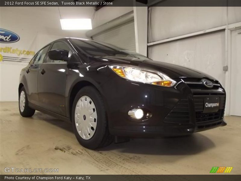 Tuxedo Black Metallic / Stone 2012 Ford Focus SE SFE Sedan