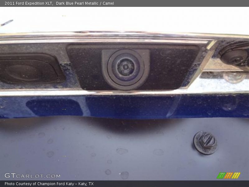 Dark Blue Pearl Metallic / Camel 2011 Ford Expedition XLT
