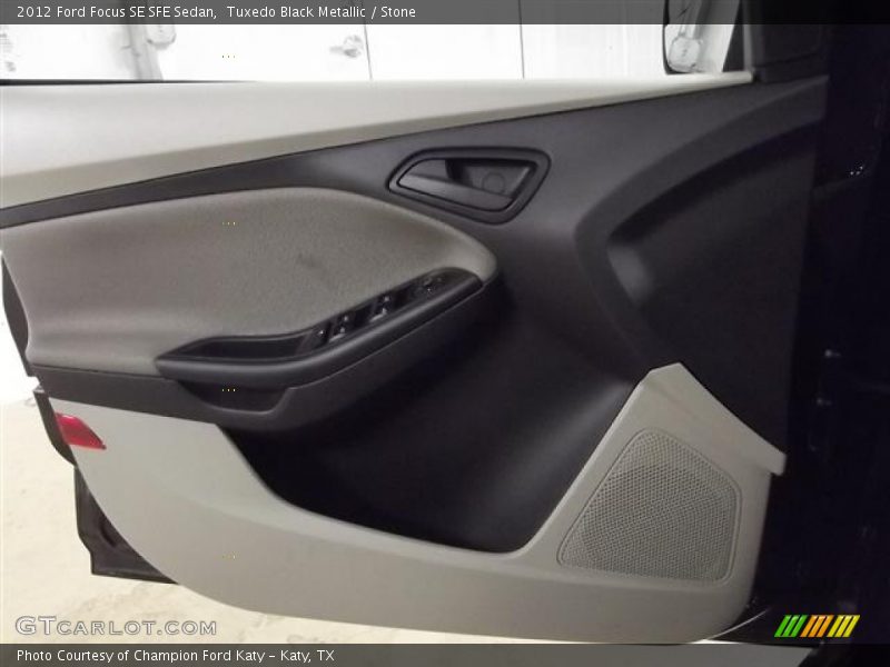 Tuxedo Black Metallic / Stone 2012 Ford Focus SE SFE Sedan