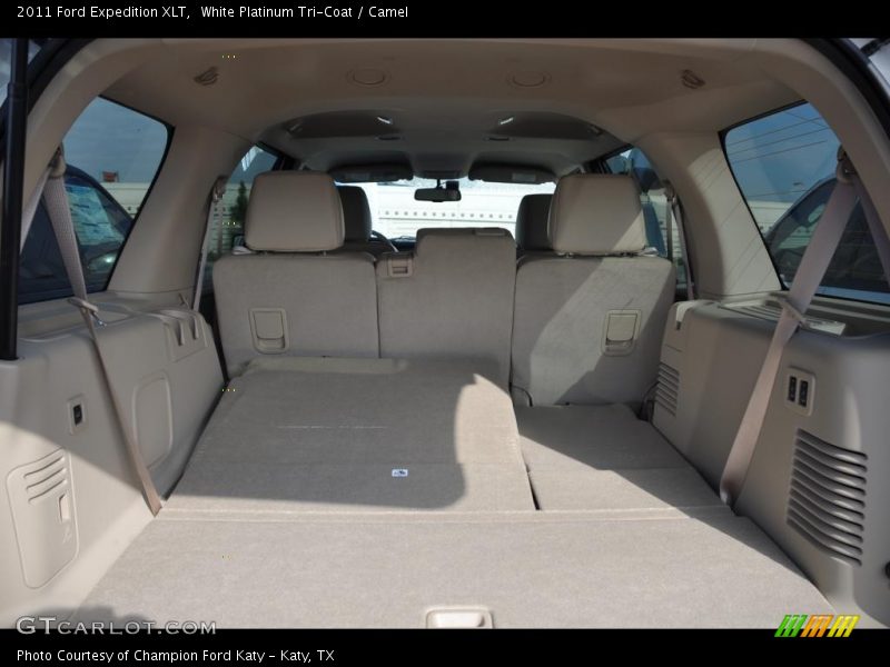 White Platinum Tri-Coat / Camel 2011 Ford Expedition XLT