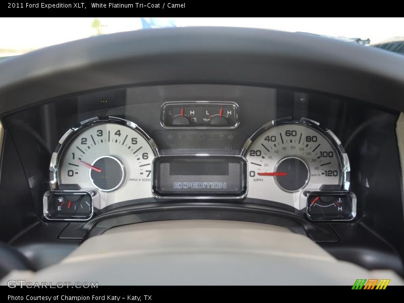 White Platinum Tri-Coat / Camel 2011 Ford Expedition XLT