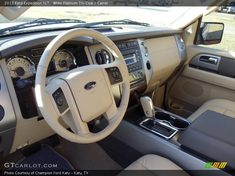 White Platinum Tri-Coat / Camel 2011 Ford Expedition XLT