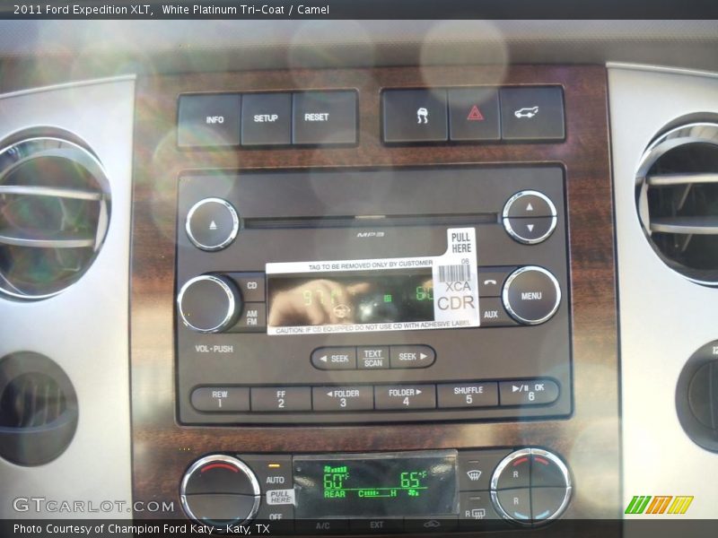 White Platinum Tri-Coat / Camel 2011 Ford Expedition XLT