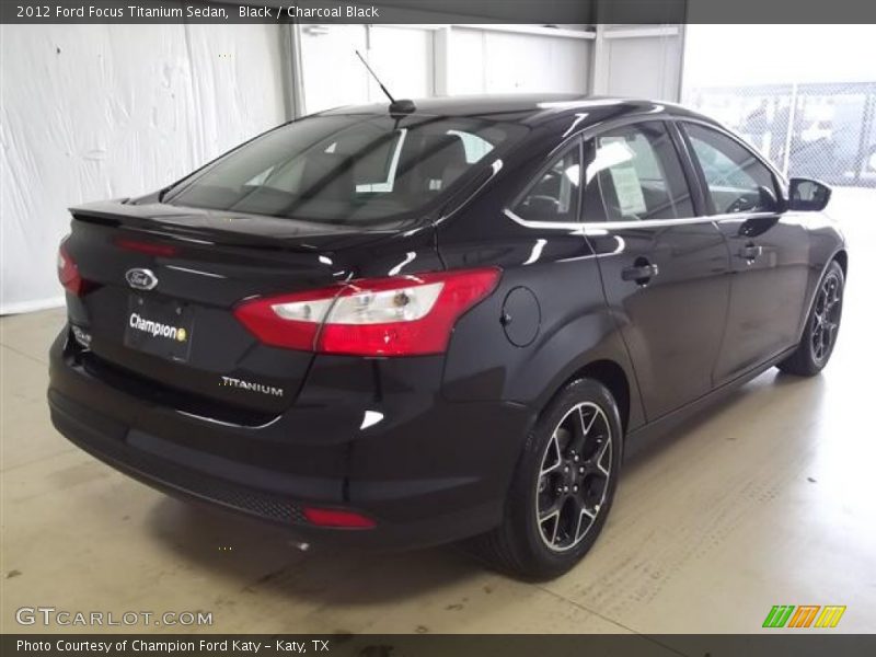 Black / Charcoal Black 2012 Ford Focus Titanium Sedan