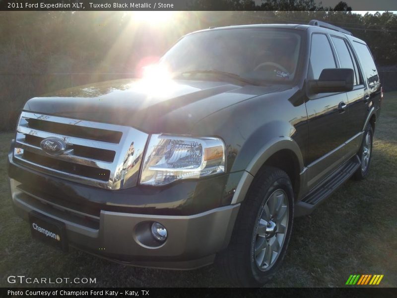 Tuxedo Black Metallic / Stone 2011 Ford Expedition XLT