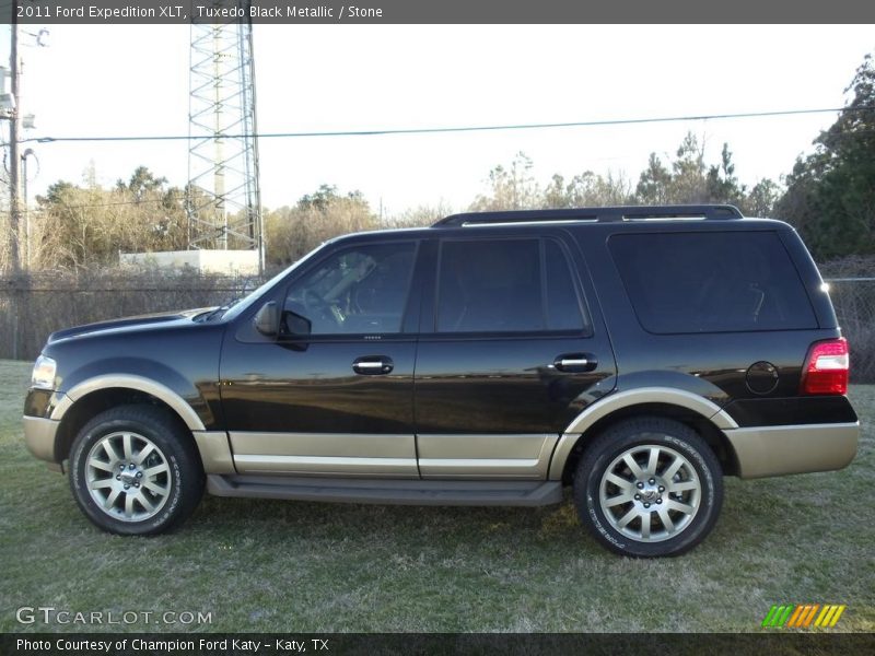 Tuxedo Black Metallic / Stone 2011 Ford Expedition XLT