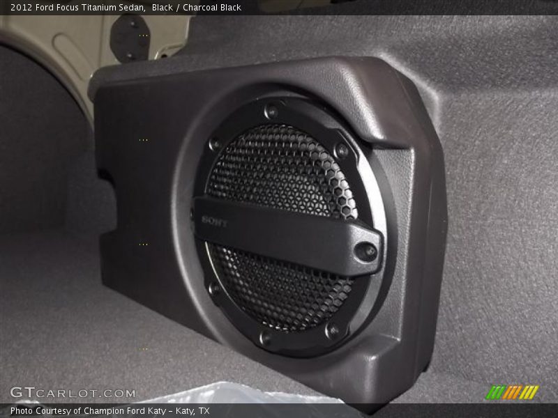 Audio System of 2012 Focus Titanium Sedan