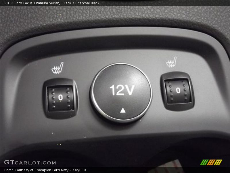 Black / Charcoal Black 2012 Ford Focus Titanium Sedan