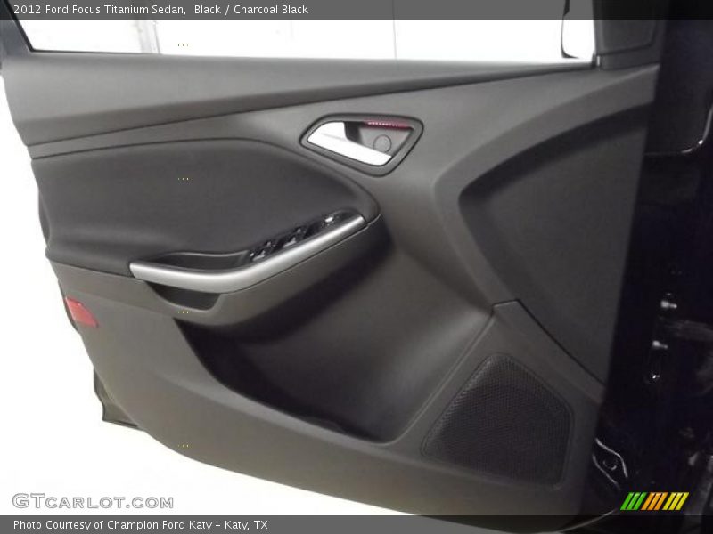 Black / Charcoal Black 2012 Ford Focus Titanium Sedan