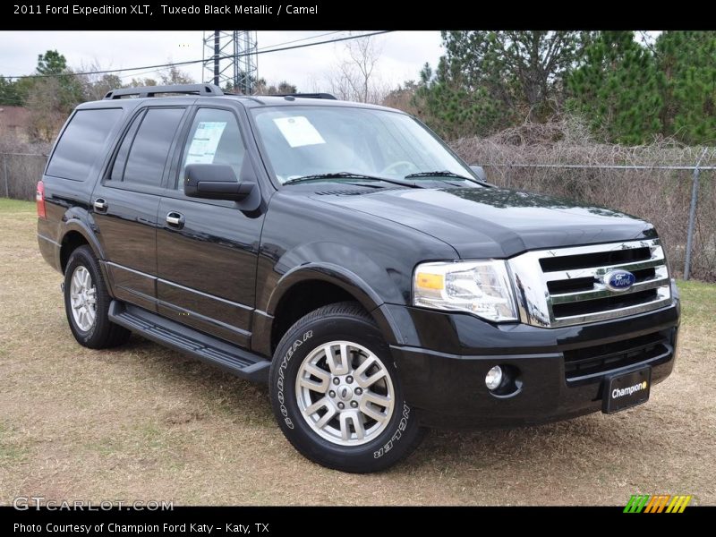 Tuxedo Black Metallic / Camel 2011 Ford Expedition XLT