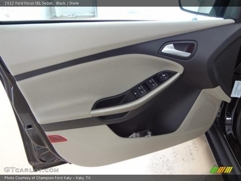 Black / Stone 2012 Ford Focus SEL Sedan