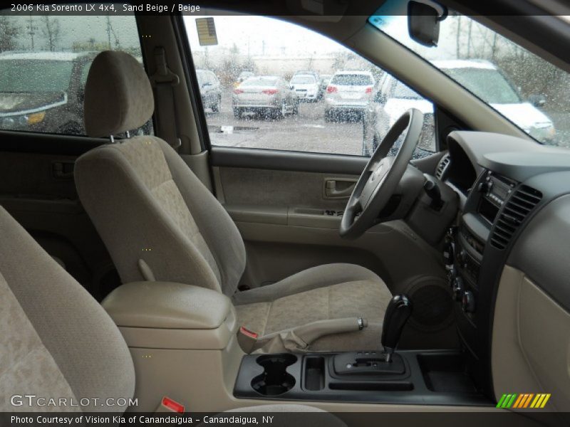 Sand Beige / Beige 2006 Kia Sorento LX 4x4
