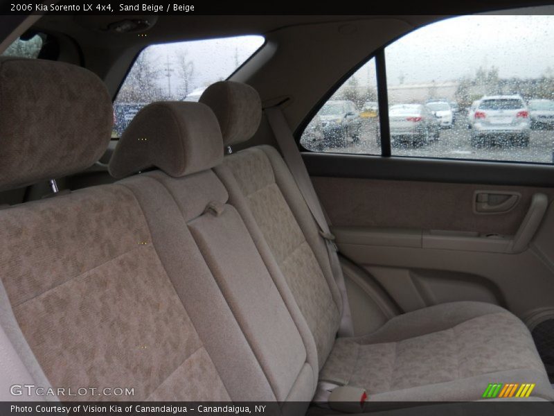Sand Beige / Beige 2006 Kia Sorento LX 4x4