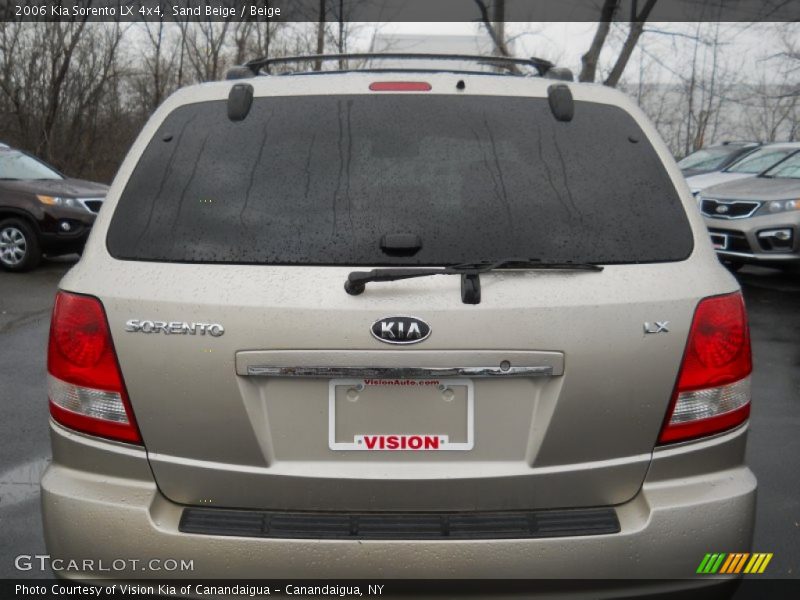 Sand Beige / Beige 2006 Kia Sorento LX 4x4
