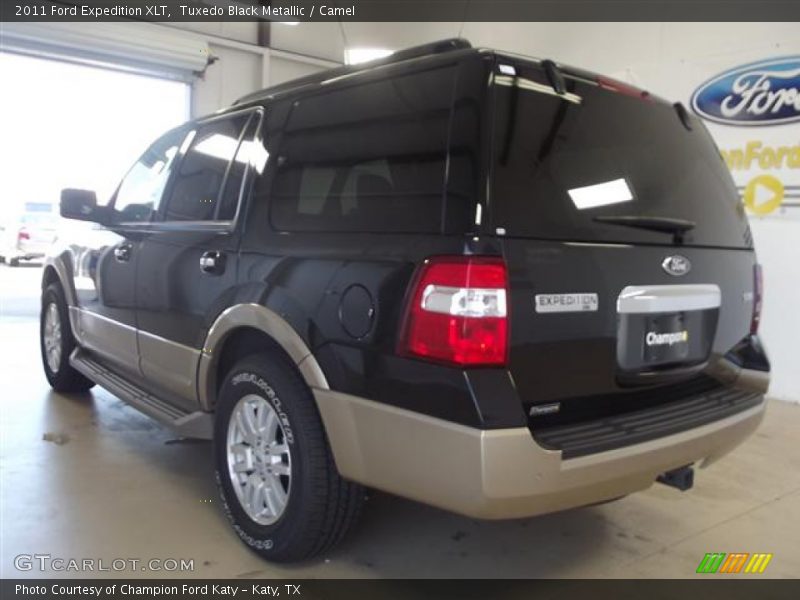 Tuxedo Black Metallic / Camel 2011 Ford Expedition XLT