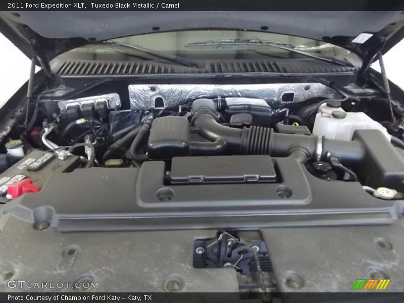 Tuxedo Black Metallic / Camel 2011 Ford Expedition XLT