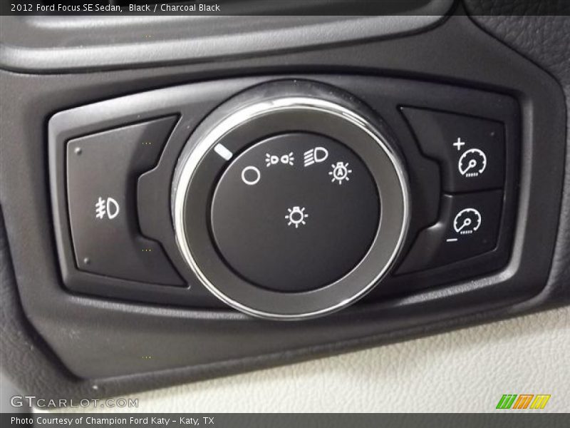 Black / Charcoal Black 2012 Ford Focus SE Sedan