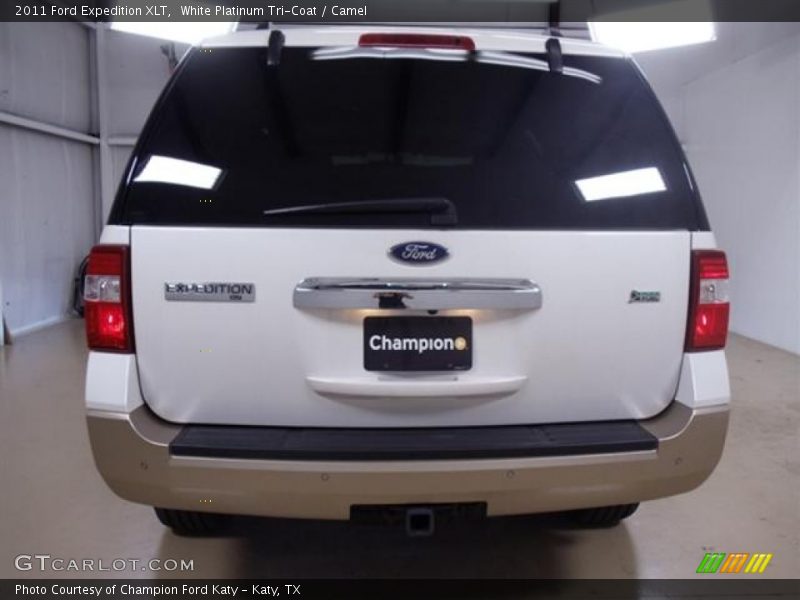 White Platinum Tri-Coat / Camel 2011 Ford Expedition XLT