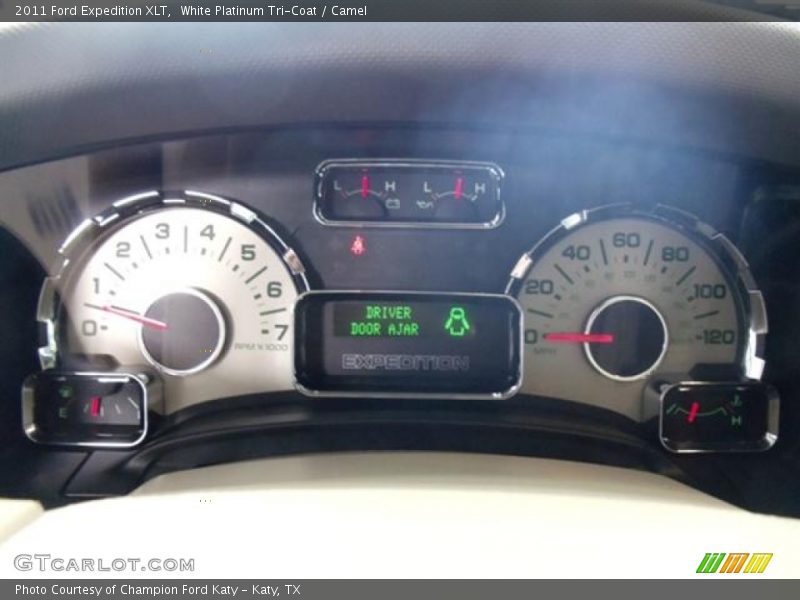 White Platinum Tri-Coat / Camel 2011 Ford Expedition XLT
