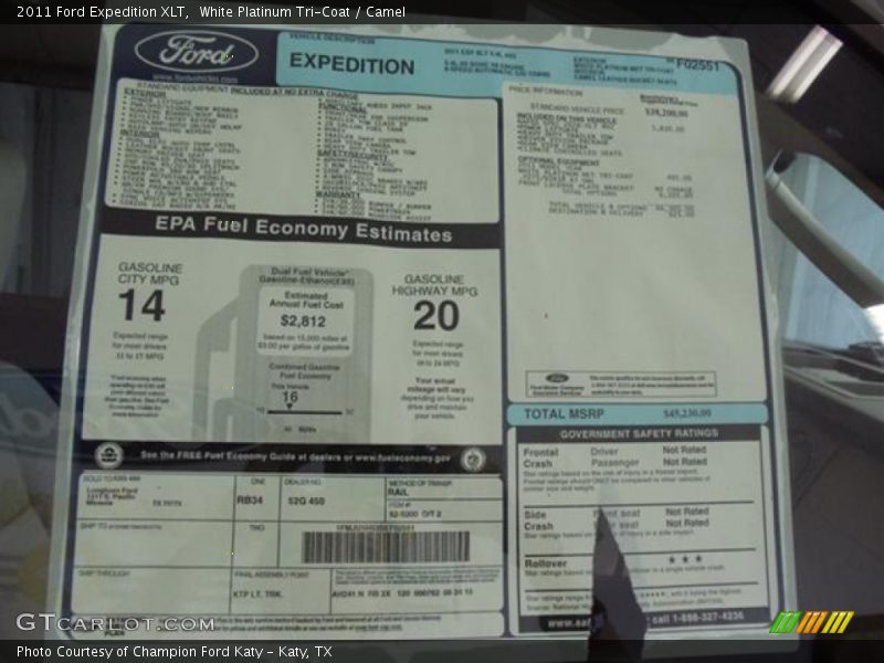White Platinum Tri-Coat / Camel 2011 Ford Expedition XLT