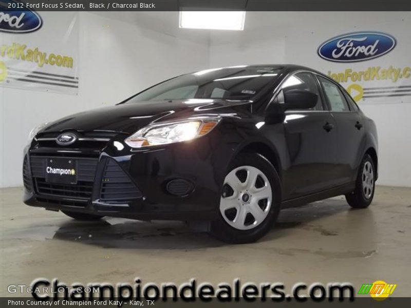 Black / Charcoal Black 2012 Ford Focus S Sedan