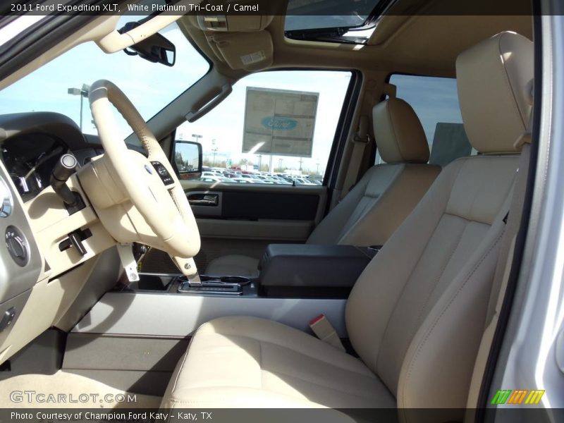 White Platinum Tri-Coat / Camel 2011 Ford Expedition XLT