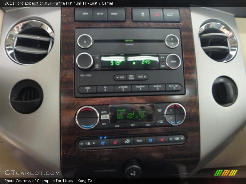 White Platinum Tri-Coat / Camel 2011 Ford Expedition XLT