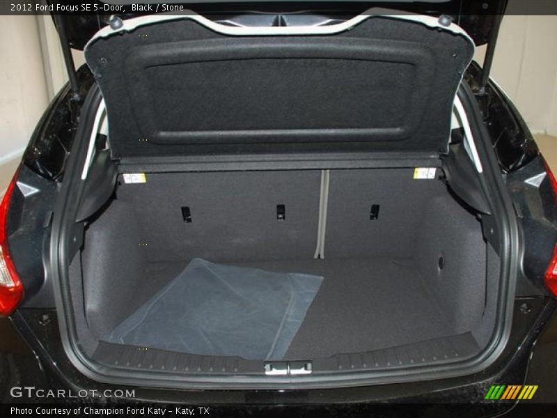 Black / Stone 2012 Ford Focus SE 5-Door